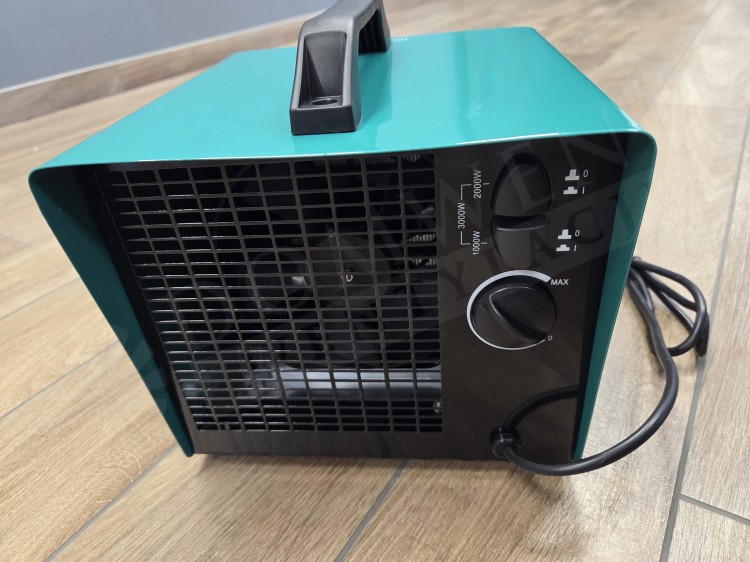 NAGRZEWNICA POWIETRZA ELEKTRYCZNA PRZENOŚNA TERMOSTAT
